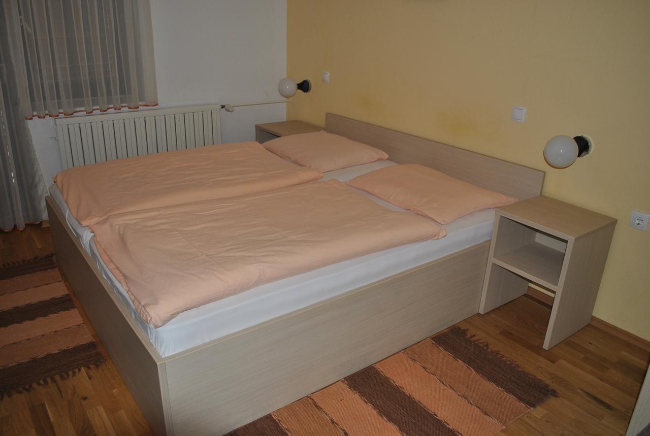 Pri Vidrgarju Hotell Vace Rom bilde
